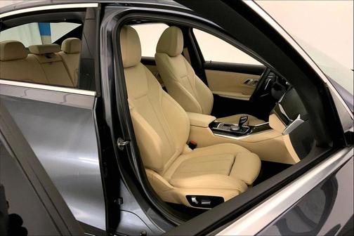 2022 BMW 330 xDrive
