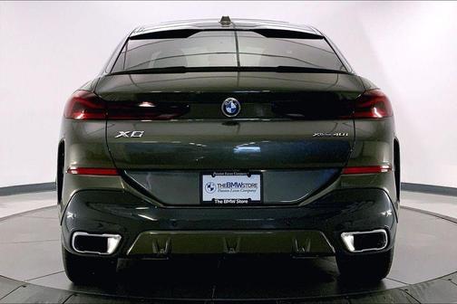 Manhattan Green Metallic 2026 BMW X6 xDrive40i