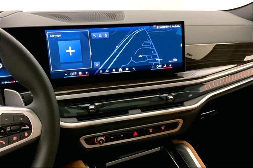 Manhattan Green Metallic 2026 BMW X6 xDrive40i