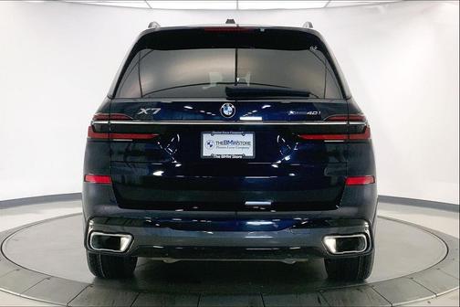 2023 BMW X7 xDrive40i