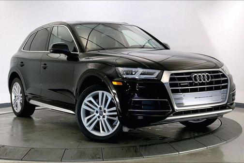Black Metallic 2018 Audi Q5 2.0T Tech Premium