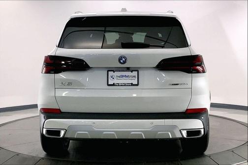 2026 BMW X5 PHEV xDrive50e