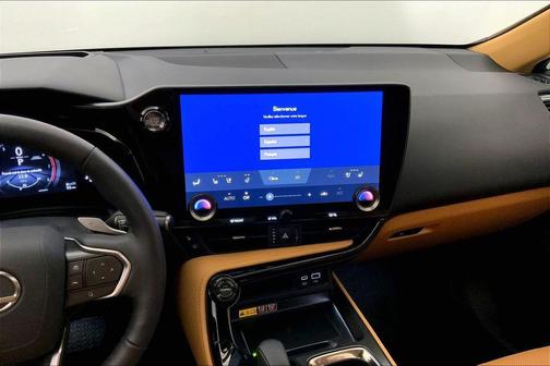 Nori Green Pearl 2025 Lexus NX 350 Luxury