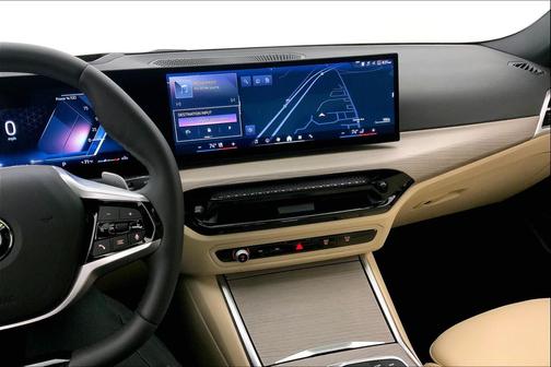 2025 BMW 330 i xDrive