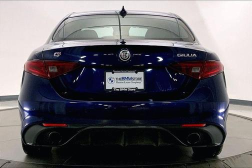 2017 Alfa Romeo Giulia Ti