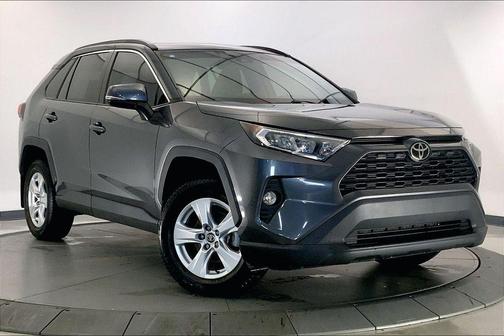 Magnetic Gray Metallic 2021 Toyota RAV4 XLE