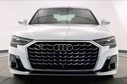 Glacier White Metallic 2024 Audi S8 4.0T