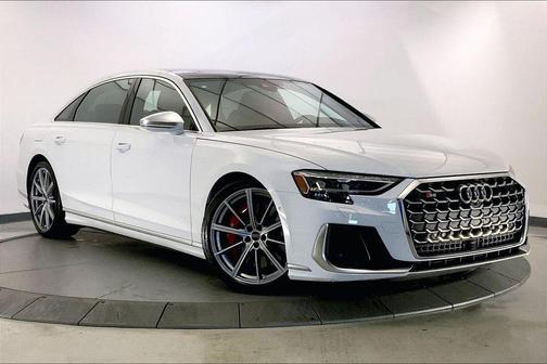 Glacier White Metallic 2024 Audi S8 4.0T