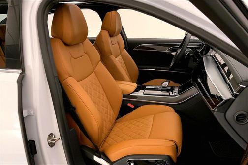 Glacier White Metallic 2024 Audi S8 4.0T