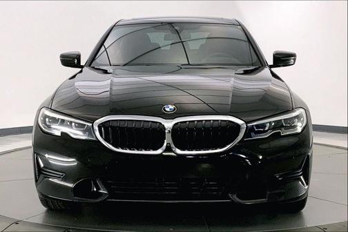 2019 BMW 330 xDrive