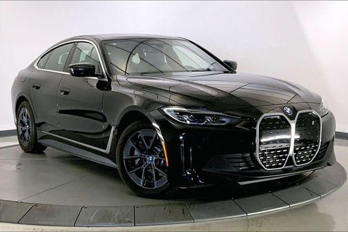 Black Sapphire Metallic 2023 BMW i4 Gran Coupe eDrive35