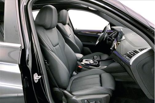 2024 BMW X4 xDrive30i
