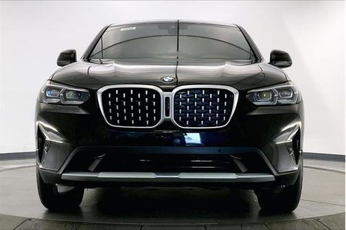 2024 BMW X4 xDrive30i