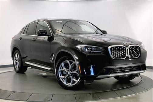 2024 BMW X4 xDrive30i