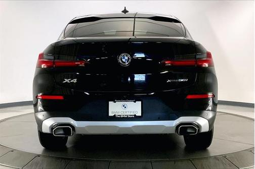 2024 BMW X4 xDrive30i