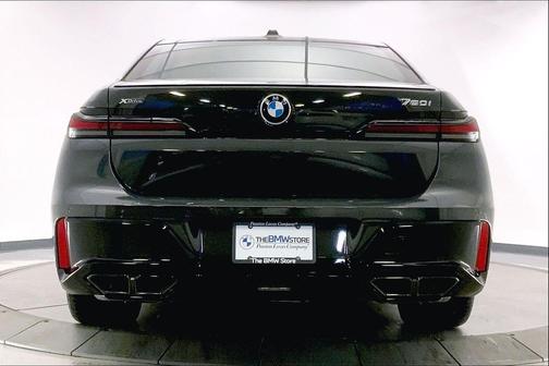 2023 BMW 760 i xDrive