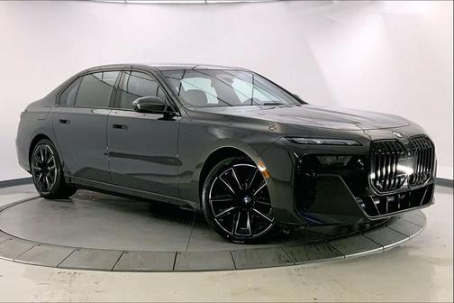 2023 BMW 760 i xDrive