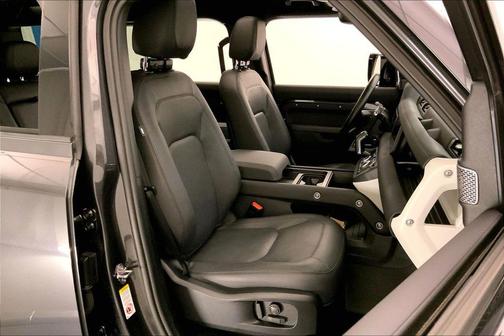 Carpathian Grey Premium Metallic 2024 Land Rover Defender 110 P300