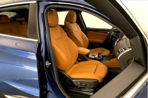 2024 BMW X4 xDrive30i