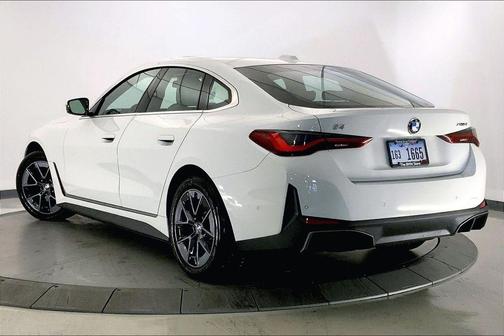 Alpine White 2026 BMW i4 Gran Coupe xDrive40