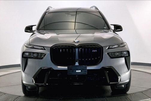Skyscraper Grey Metallic 2024 BMW X7 M60i