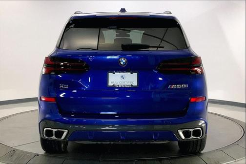 2025 BMW X5 M60i