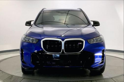 2025 BMW X5 M60i