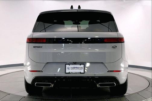 2023 Land Rover Range Rover Sport SE