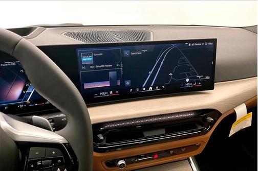 2025 BMW 330 i xDrive