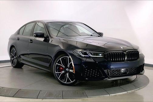 Carbon Black Metallic 2023 BMW 540 i xDrive