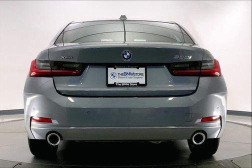 2023 BMW 330 xDrive