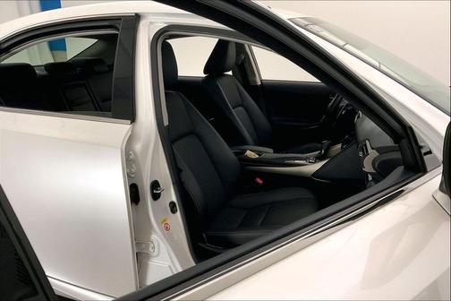 2017 Lexus IS 300 Base