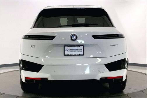 2023 BMW iX xDrive50