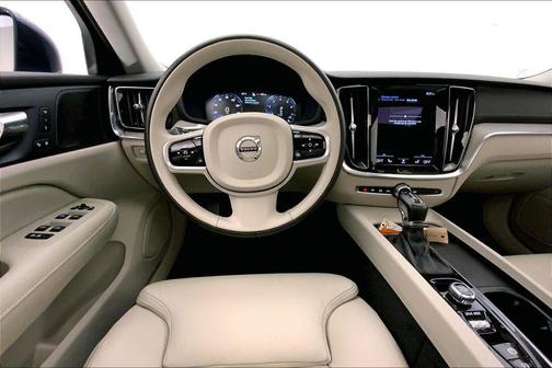 2021 Volvo S60 T5