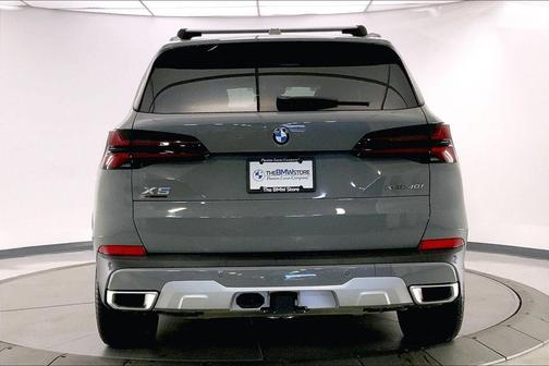 Lime Rock Grey Metallic 2025 BMW X5 xDrive40i