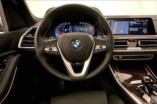 Dark Graphite Metallic 2023 BMW X5 xDrive40i
