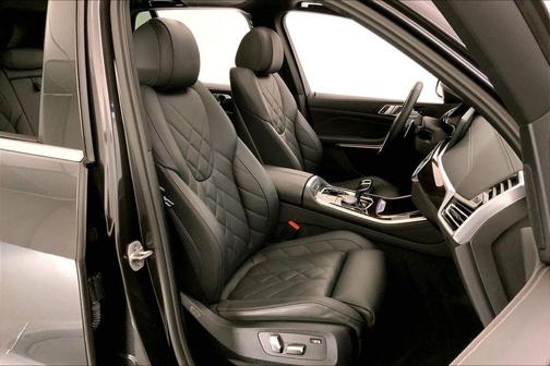 Dark Graphite Metallic 2023 BMW X5 xDrive40i