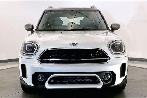 Nanuq White Metallic 2024 MINI Countryman Cooper S