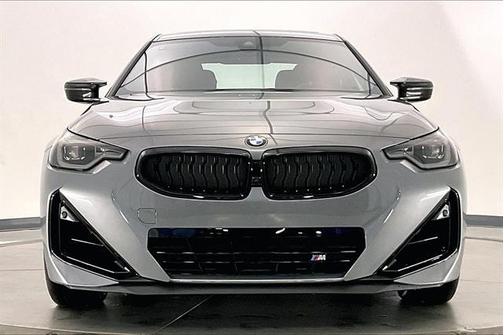 2025 BMW M240 i xDrive