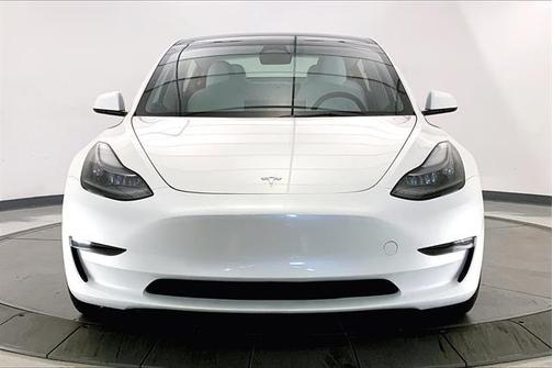 2023 Tesla Model 3 Performance