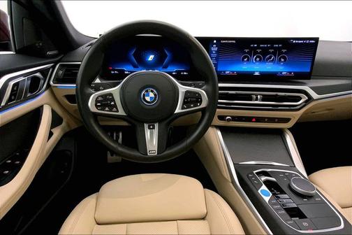 Aventurin Red Metallic 2023 BMW i4 Gran Coupe eDrive40