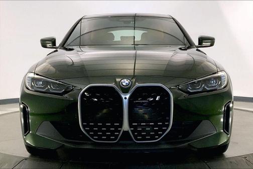 San Remo Green Metallic 2023 BMW i4 Gran Coupe eDrive35