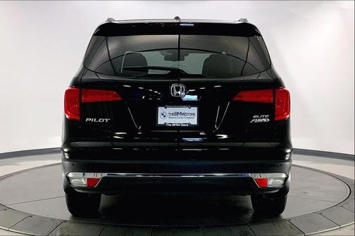 2017 Honda Pilot Elite