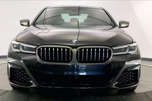 Dark Graphite Metallic 2022 BMW M550 i Xdrive