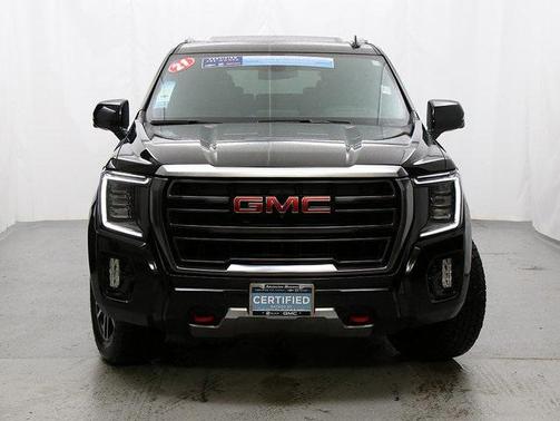 2021 GMC Yukon XL 4WD AT4