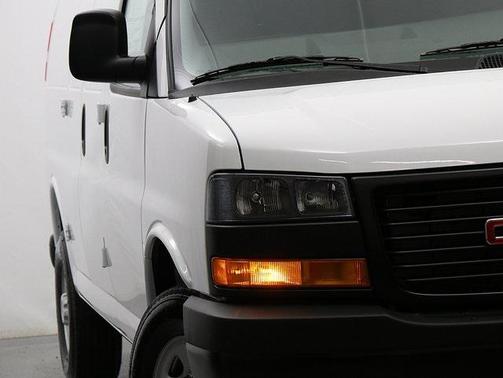 2025 GMC Savana 2500 Work Van