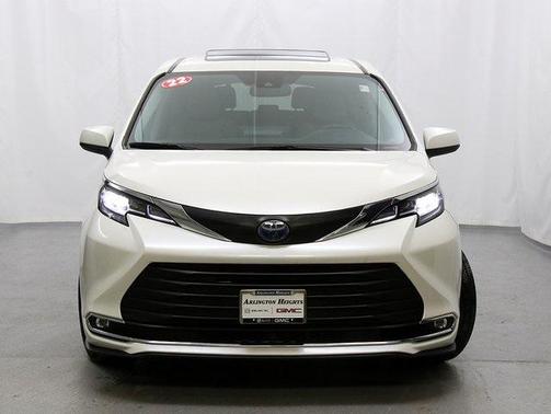 2021 Toyota Sienna XLE 7 Passenger