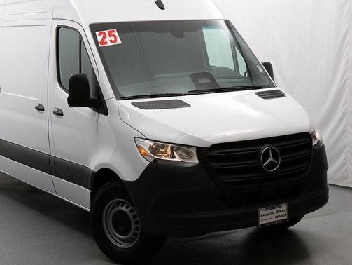 2025 Mercedes-Benz Sprinter 2500 High Roof