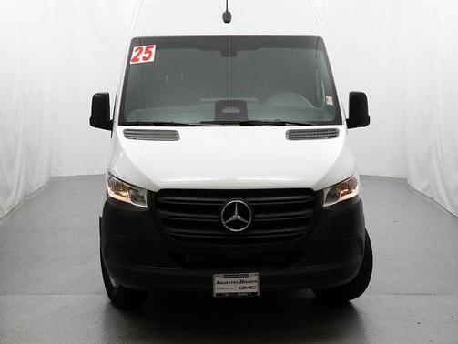 2025 Mercedes-Benz Sprinter 2500 High Roof