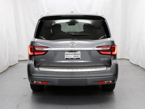 2021 INFINITI QX80 Luxe